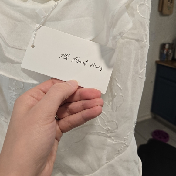 All About May• Lenora One-Shoulder White Ruffled Asymmetric Dress. Sz 6 - Picture 9 of 16